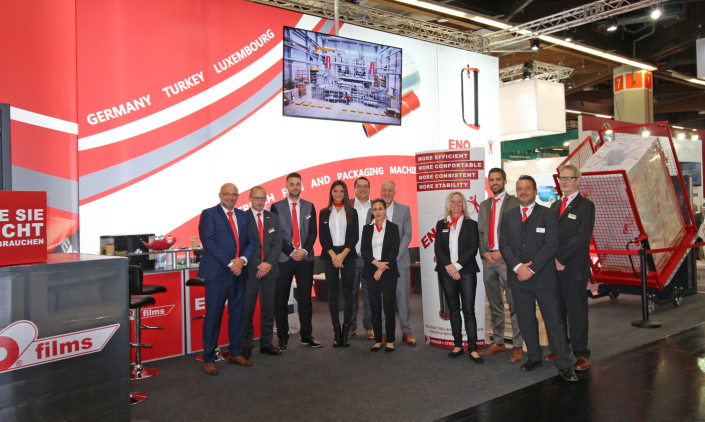 Gruppenbild unserer Mitarbeiter von der Messe Logimat 2019